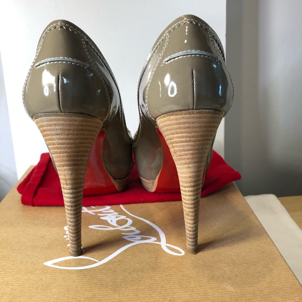 AUTHENTIC Christian Louboutin Platform - Picture 4 of 6